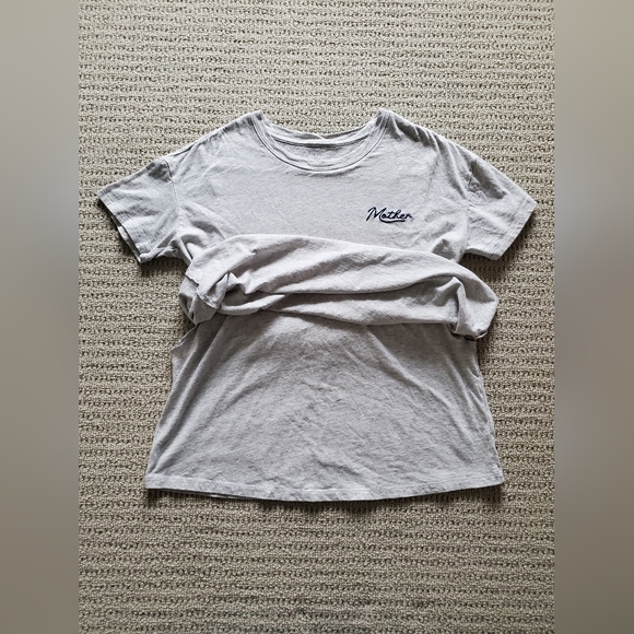 New✨ Old Navy Maternity Double Layer Nursing T-shirt - Picture 5 of 8